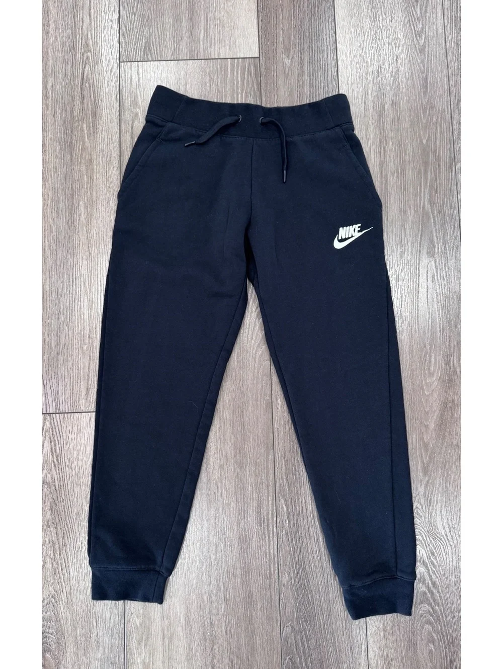 Nike youth Black Jogger Sweatpants Size M